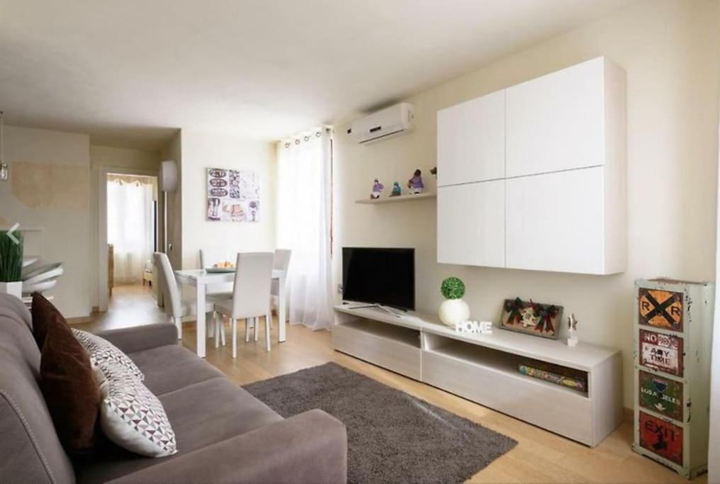 Nicchio Bright And Design Loft Apartment เซียนา ภายนอก รูปภาพ