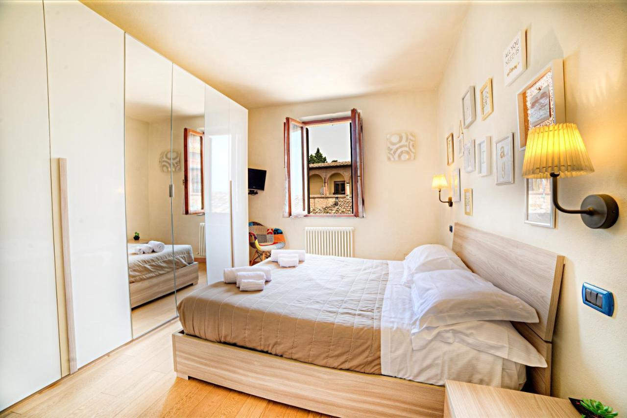 Nicchio Bright And Design Loft Apartment เซียนา ภายนอก รูปภาพ